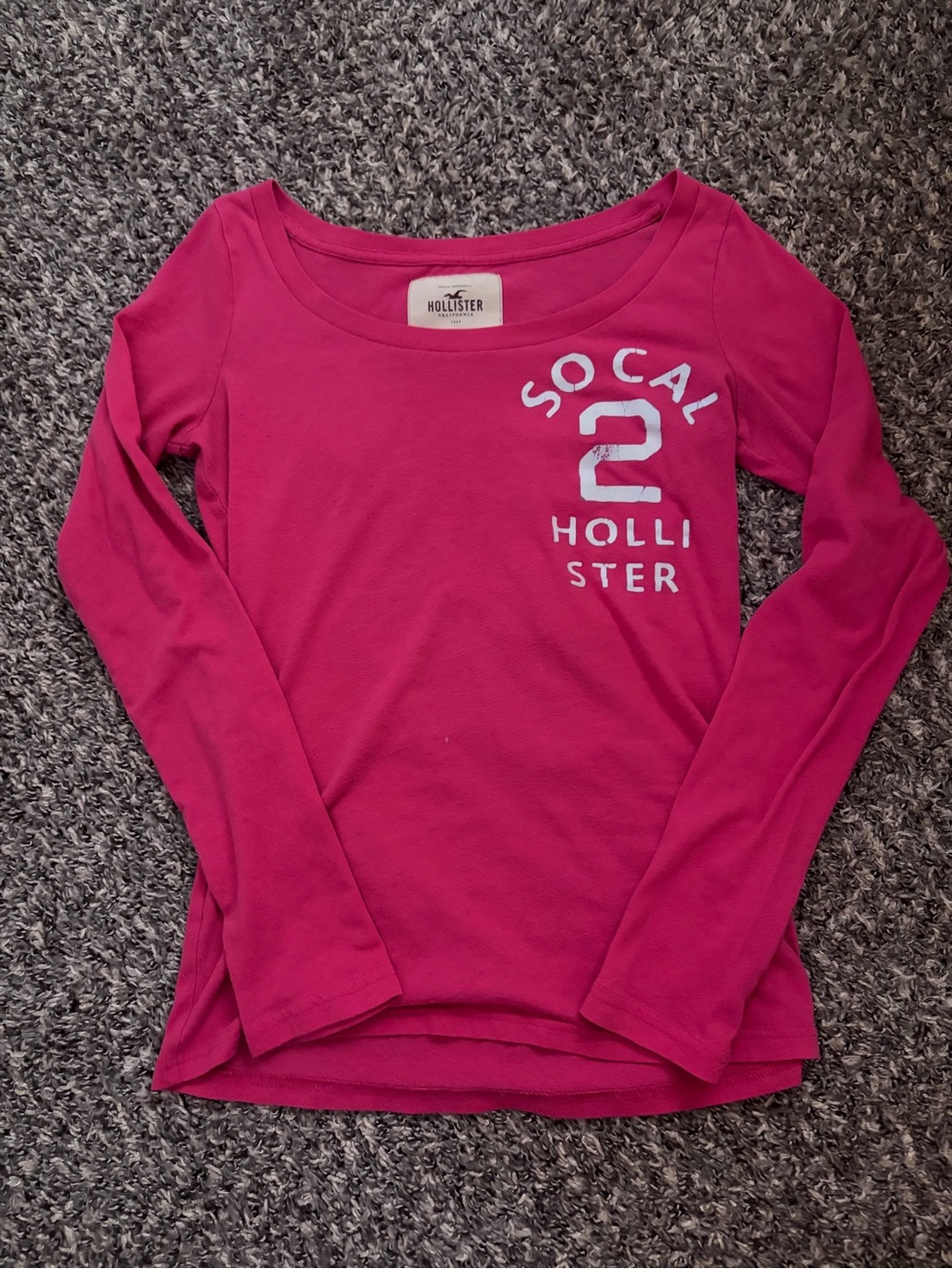 Hollister Bright Pink SoCal Graphic Long Sleeve Tee